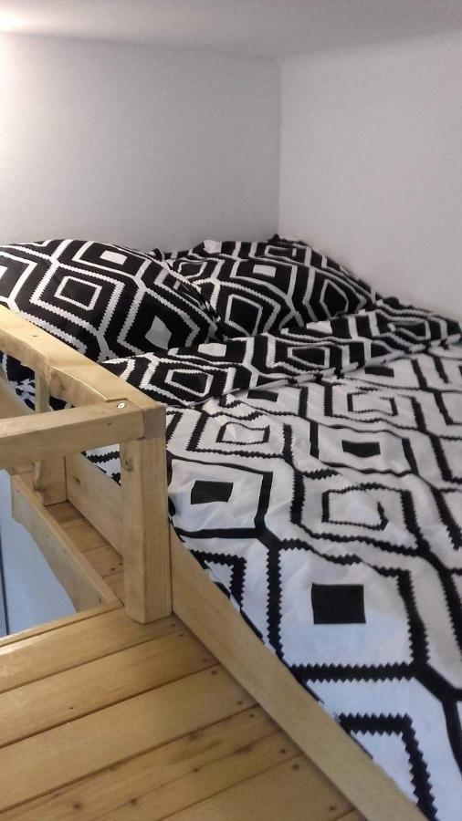 Szczesliwe Gniazdko Apartman Krakkó Kültér fotó